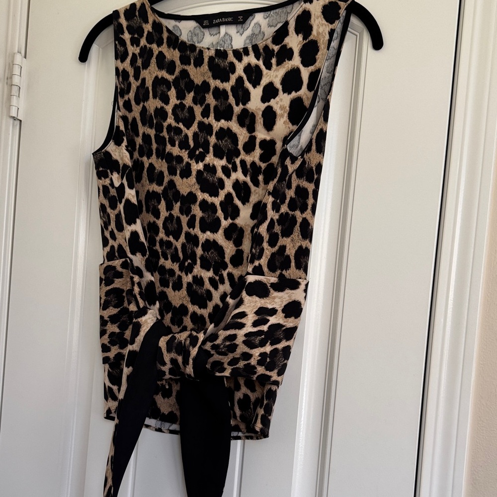 Zara Leopard Print Tie-Front Top Size S